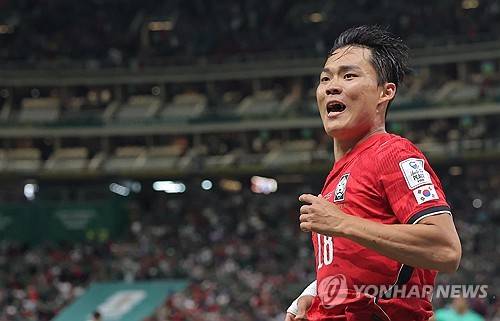 '역전승 주인공' 오현규 (사포판[멕시코 할리스코주]=연합뉴스) 류영석 기자 = 11일(현지시간) 멕시코 사포판 과달라하라 스타디움에서 열린 2026 북중미 월드컵 A조 1차전 한국과 체코의 경기.     후반 오현규가 역전골을 넣은 뒤 코너로 내달리며 기뻐하고 있다. 2026.6.12 ondol@yna.co.kr
