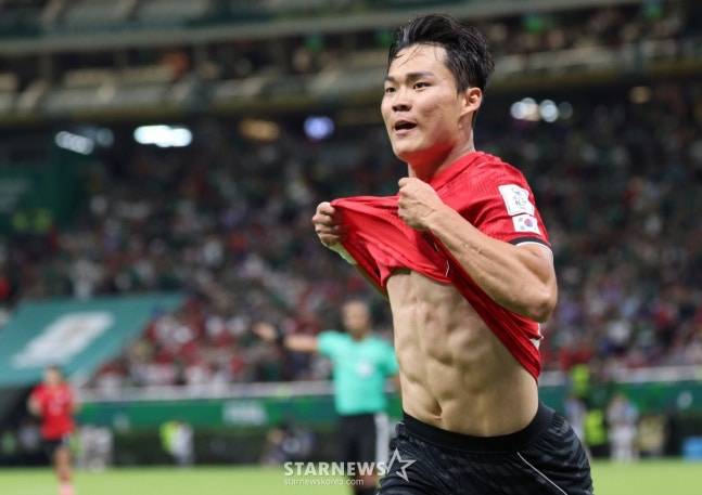 2026 북중미월드컵 A조 예선 대한민국-체코전이 12일(한국 시간) 멕시코 과달라하라 에스타디오 아크론에서 열렸다. 오현규가 역전골을 터트린 후 환호하고 있다. /사진=김진경 대기자.
