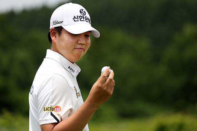 5점 차 선두로 최종라운드에 나서는 장유빈. [사진=KPGA]