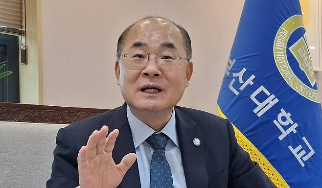 최재원 부산대 총장 [촬영 조정호]