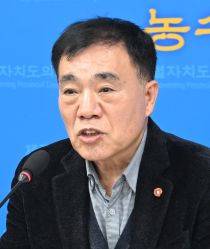 양영식 위원장