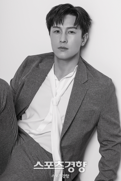 가수 겸 배우 김동완. 사진 스포츠경향DB