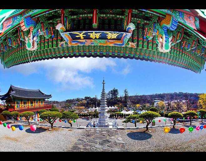 2025 경기도 관광사진 공모전 대상 강나영 작가의 이천 영축사. 경기관광공사 제공