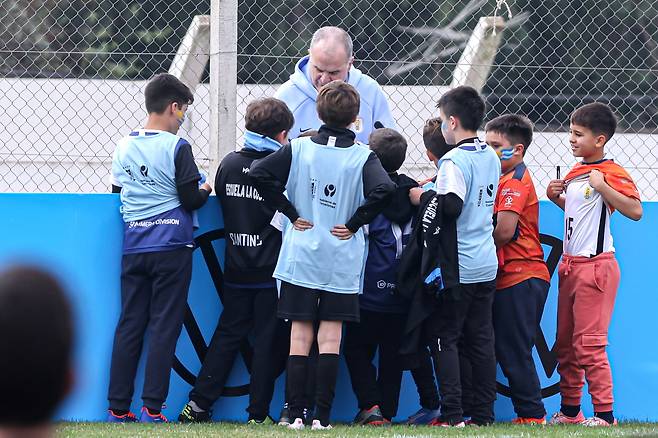 마르셀로 비엘사 우루과이 남자축구대표팀 감독. EPA