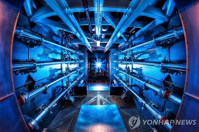 美연구소의 '핵융합' 실험 [연합뉴스 자료사진. 재판매 및 DB 금지]