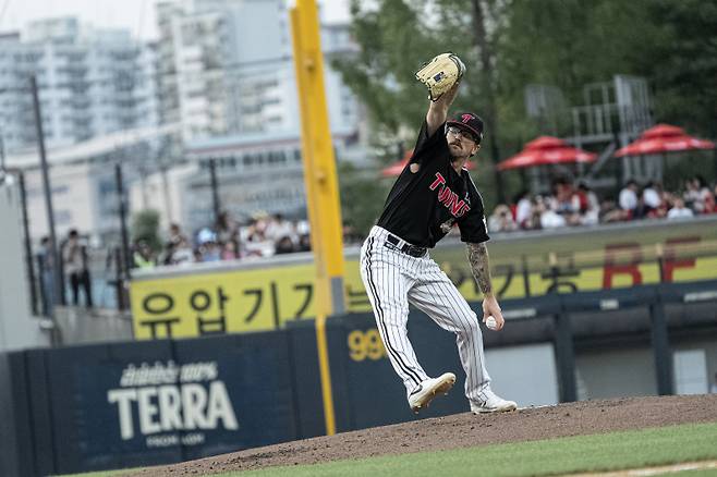 16일 광주 KIA전에 선발 등판한 라클란 웰스. LG 제공
