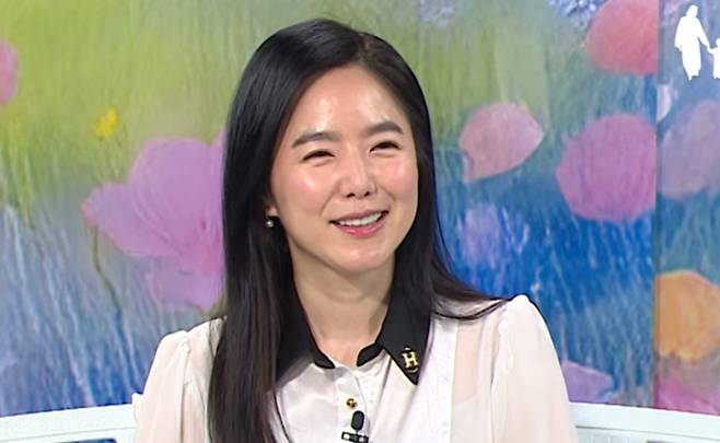 여수MBC 아나운서와 YTN 앵커 등으로 활약했던 방송인 출신 상담사 황현주가 결혼 생활 중 겪었던 참혹한 가정폭력 피해와 이혼에 이르기까지의 과정을 처음으로 대중에 털어놨다. [사진출처 = 영상캡처]
