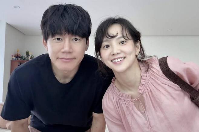 사진 I 윤승아 SNS,