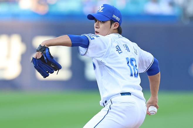 삼성 원태인이 16일 대구삼성라이온즈파크에서 열린 2026 KBO리그 정규시즌 키움전에 선발 등판해 역투하고 있다. 사진 | 삼성 라이온즈