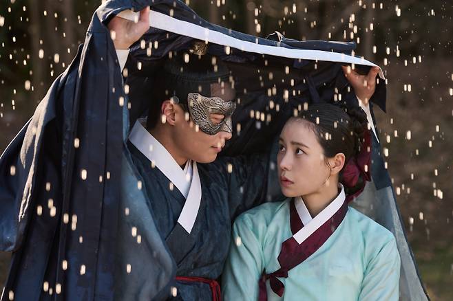‘멋진 신세계’ 스틸 (사진=SBS 제공)