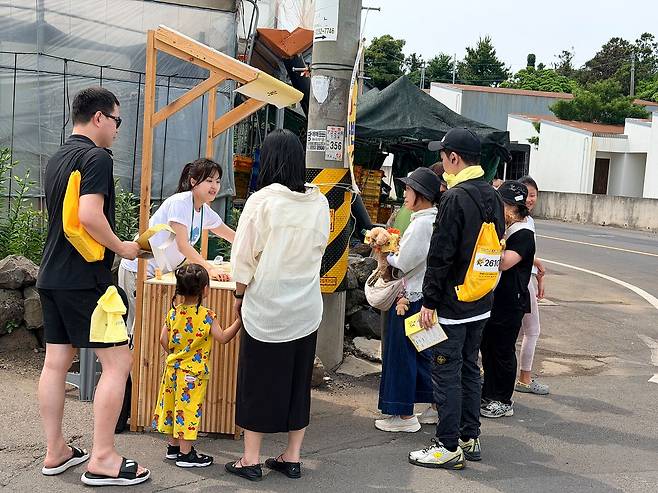 2026 수산리 사탕옥수수(초당옥수수) 대잔치의 마라CORN 프로그램 참가자들. 최충일 기자