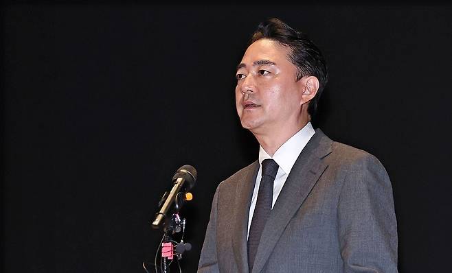 JTBC 등 회생 신청 관련 기자회견 하는 홍정도 부회장. 연합뉴스