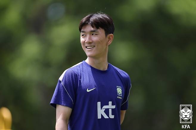 ▲ 황인범은 대표팀에서 화려함보단 헌신에 가까운 역할을 맡아 왔다. 그러나 지난 11일 체코전 주인공은 황인범이었다. ⓒ 대한축구협회