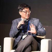 조영신 박사(동국대 대우교수, 전 SK브로드밴드 경영전략그룹장) 출처=링크드인