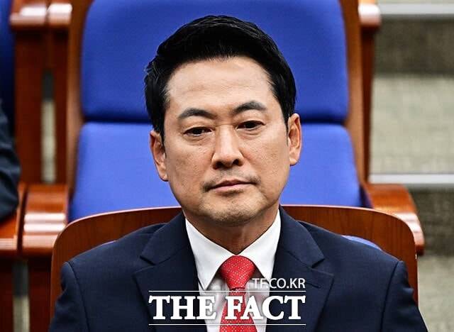지난 17일 국회에서 열린 국민의힘 비공개 의원총회에서 6·3 지방선거 선거소청 범위와 장동혁 대표 거취 문제 등을 둘러싸고 격론이 벌어진 것으로 전해졌다. 사진은 장 대표. /배정한 기자