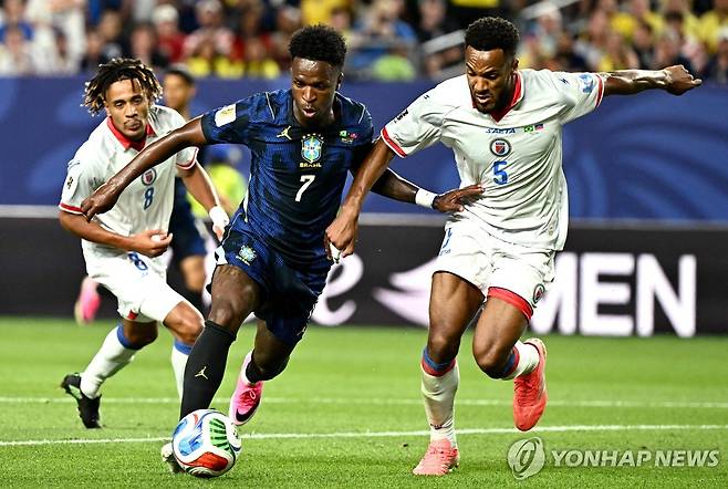 돌파하는 비니시우스 주니오르 [AFP=연합뉴스]