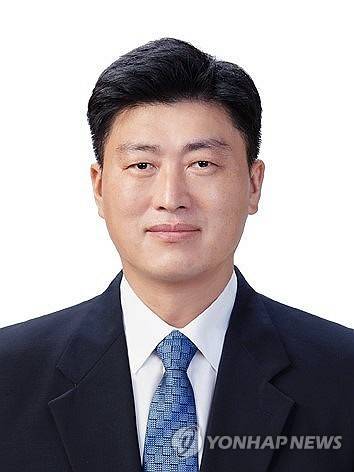 해수부 차관에 남재헌 북극항로추진본부장(서울=연합뉴스) 청와대는 21일 이재명 대통령이 신임 해양수산부 차관에 남재헌 현 해양수산부 북극항로추진본부장을 임명했다고 전했다. 2026.6.21 [청와대 제공. 재판매 및 DB 금지] photo@yna.co.kr