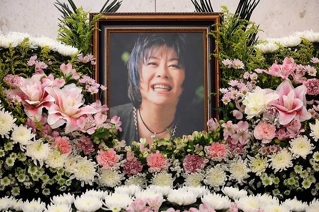 가수 옥희(본명 김광숙)의 빈소가 21일 오후 서울 송파구 서울아산병원 장례식장 22호에 마련됐다. 옥희는 20일 오후 암 투병 끝에 별세했다. 발인은 24일, 장지는 함백산 추모공원이다. 2026.06.21. 사진공동취재단