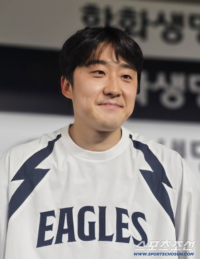 8년만의 첫승을 거둔 뒤 인터뷰 하는 장유호. 대전=스포츠조선 정현석 기자 hschung@sportschosun.com