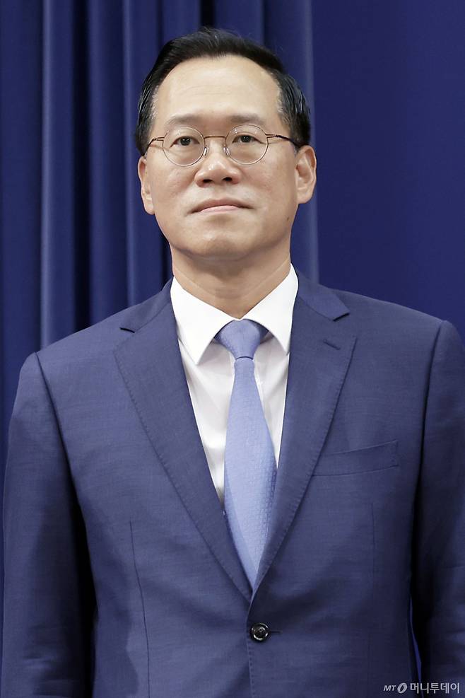 신임 민정수석 한찬식 전 서울동부지검장이 21일 청와대에서 열린 인사 관련 브리핑에 참석해 있다./사진=머니투데이 DB