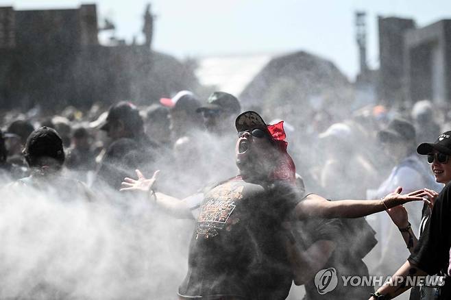 19일 프랑스 서부의 음악 축제 [AFP=연합뉴스 자료사진. 재판매 및 DB 금지]