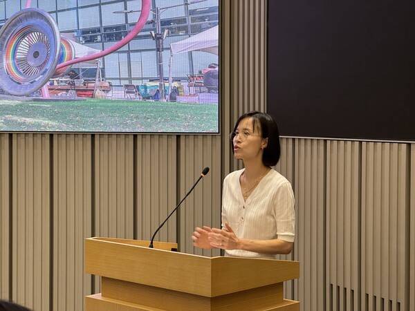 세 번째 약물 세션의 연자로, '치매 약물치료 및 고령환자 복합약물 관리'에 대해 강의하는 정지영 서울특별시보라매병원 약제부 약사 / 디멘시아뉴스