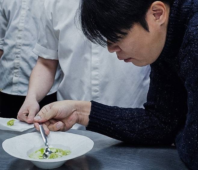 최현석 셰프. [쵸이닷 제공]