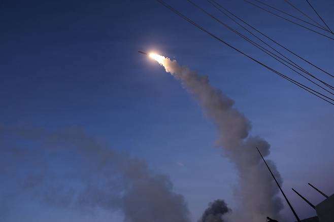 지난 3월 5일 미 해군 구축함 USS 토머스 허드너에서 토마호크 순항미사일이 발사되고 있다. AFP=연합뉴스