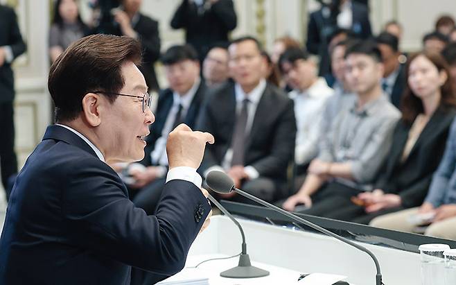정부는 초과 세수를 활용해 기금이나 펀드로 운영하는 방안을 구상 중이다.[사진｜뉴시스]