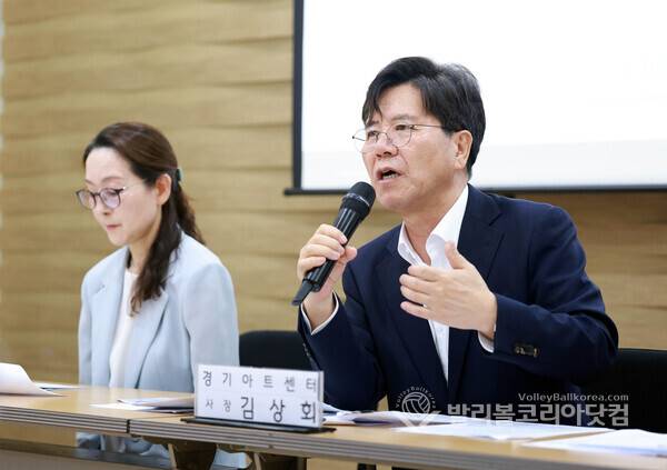 경기도 공연예술의 새로운 연결 '2026 G-ARTS FESTIVAL' 개막...사진은 경기아트센터 김상회 사장이 경기공연예술 어워즈에 대해서 설명하는 모습.(사진=김경수 기자/ 2026.6.21)