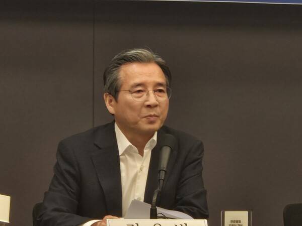 김용범 대통령비서실 정책실장이 24일 서울 프레스센터에서 진행된 관훈토론회에서 발언하고 있다. [출처= EBN]