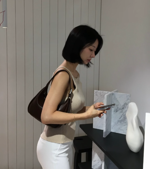 한그루. 사진. | 한그루 SNS