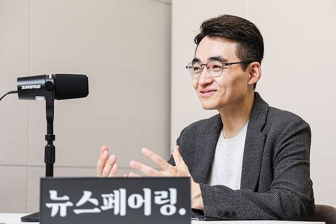 염 이사는 강세장에서는 '공격 7: 방어3'의 황금 비율 ETF 포트폴리오를 활용할 것을 제시했다. 김경록 기자