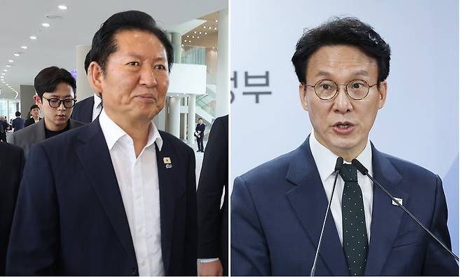 鄭, 연일 호남 스킨십 정청래 전 더불어민주당 대표(왼쪽)가 25일 전북 정읍 아우름캠퍼스에서 열린 전북지역 당선인 워크숍에 참석하고 있다. 정읍=연합뉴스金 ‘檢개혁’ 브리핑 김민석 국무총리가 25일 정부서울청사에서 연 검찰개혁 관련 브리핑에서 “정부가 별도의 입법안을 제시하기보다는 국회의 논의와 결정을 존중하도록 하겠다”고 밝혔다. 연합뉴스