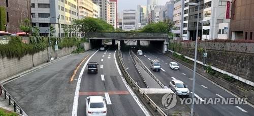 일본 도쿄 수도고속도로 도심순환선(환상선) 긴자 부근 모습.  *사진은 기사와 직접 관련이 없습니다.     [연합뉴스 자료사진]