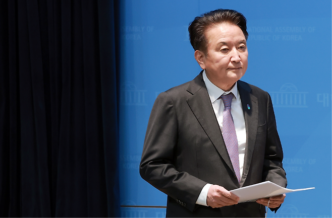 공수처가 김영환 충북도지사에 대한 압수수색에 들어갔다