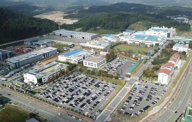 명학산단에 위치한 삼성전기 세종사업장 전경.  / 삼성전기 공식 블로그 화면 캠처