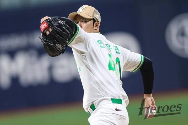 30일 키움이 서울 고척스카이돔에서 열린 2026 신한 SOL KBO리그 LG와 홈경기에서 6-0으로 이겼다.(키움 선발투수 안우진(승), 5.2이닝 95구 1피안타 11탈삼진 3볼넷). /사진=키움 히어로즈