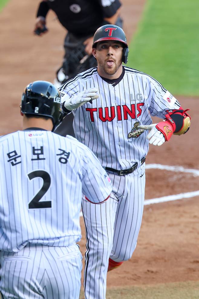 홈런 단독 1위로 올라선 오스틴. LG 제공