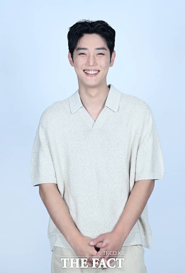 배우 유태주가 넷플릭스 오리지널 시리즈 '참교육' 속 박성환 캐릭터를 입체적으로 표현하기 위해 공들였던 노력과 캐릭터 구축 과정 등을 들려줬다. /이새롬 기자