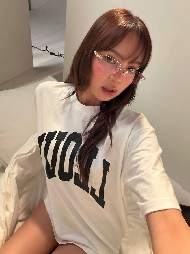 인스타그램 @lalalalisa_m