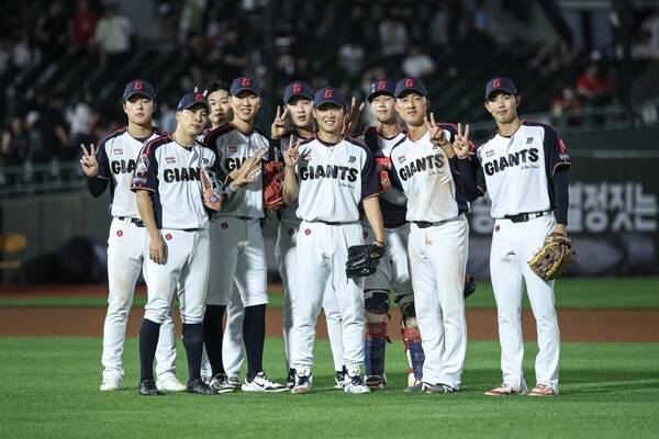 7일 롯데가 부산 사직구장에서 열린 2026 신한은행 SOL BANK KBO리그 KIA와의 주중 홈 3연전 첫 경기서 10-2로 승리했다. (롯데 자이언츠). /사진=롯데 자이언츠