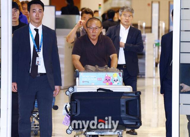 박항서 축구대표팀 선수단장이 북중미월드컵 일정을 마치고 귀국했다./마이데일리 DB