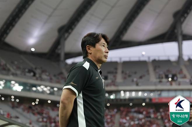 [서울=뉴시스] 프로축구 K리그1 FC서울의 김기동 감독. (사진=한국프로축구연맹 제공) *재판매 및 DB 금지