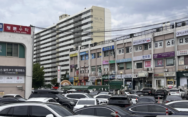 ▲7일 오후 서울 강남구 대치동 은마아파트 단지 내 상가 모습. 사진=정수빈 인턴기자