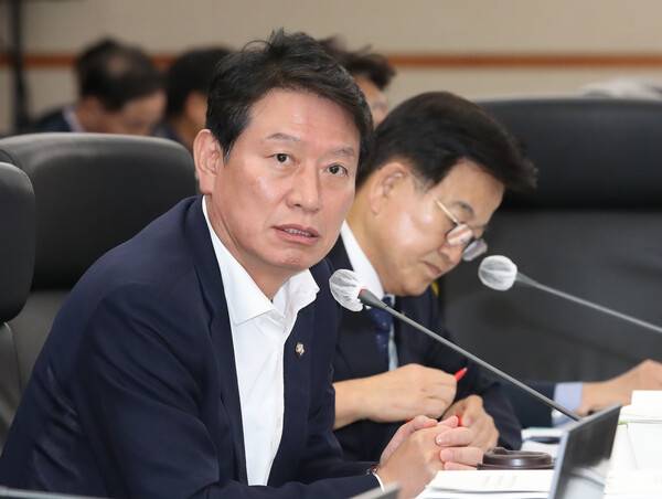 조인철 더불어민주당 위원이 2024년 10월 17일 대전 한국과학기술원(KAIST)에서 열린 국회 과학기술정보방송통신위원회 국정감사에서 질의하고 있다. / 뉴스1