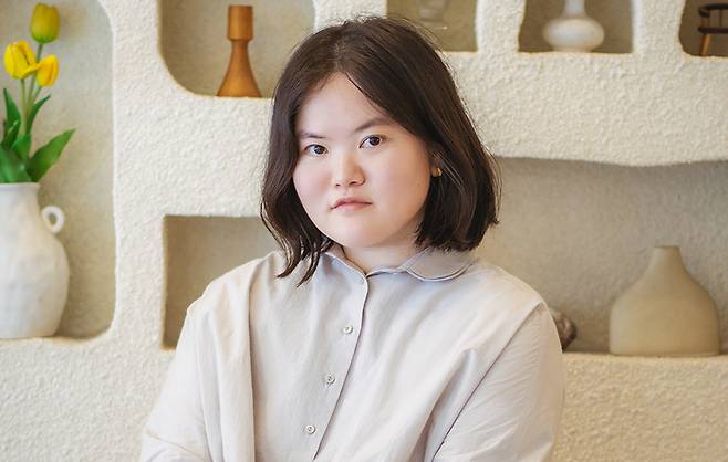 한국계 미국인 소설가 박지선. 황금가지 제공
