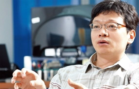 권혁빈 스마일게이트 그룹 창업자 겸 최고비전제시책임자(CVO) [스마일게이트]