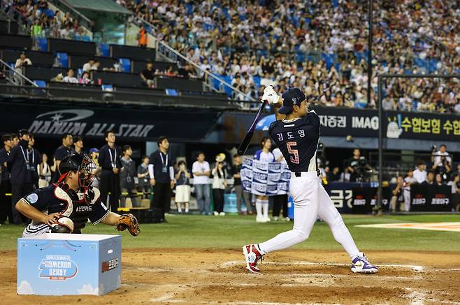[서울=뉴시스] 프로야구 KIA 타이거즈의 김도영이 10일 서울 잠실구장에서 열린 2026 KBO 올스타전 홈런더비 경기에 임하고 있다. (사진=KIA 타이거즈 제공) 2026.07.10. *재판매 및 DB 금지