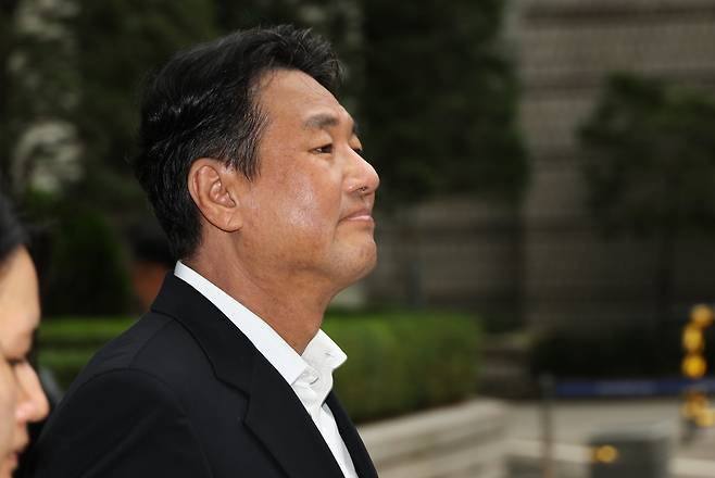 내란중요임무종사 및 직권남용권리행사방해 혐의를 받은 김태효 전 국가안보실 1차장이 10일 서초구 서울중앙지법에서 열린 구속 전 피의자 심문(영장심사)에 출석하고 있다. 연합뉴스
